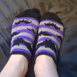 Women’s Well worn Fuzzy Ankle Socks